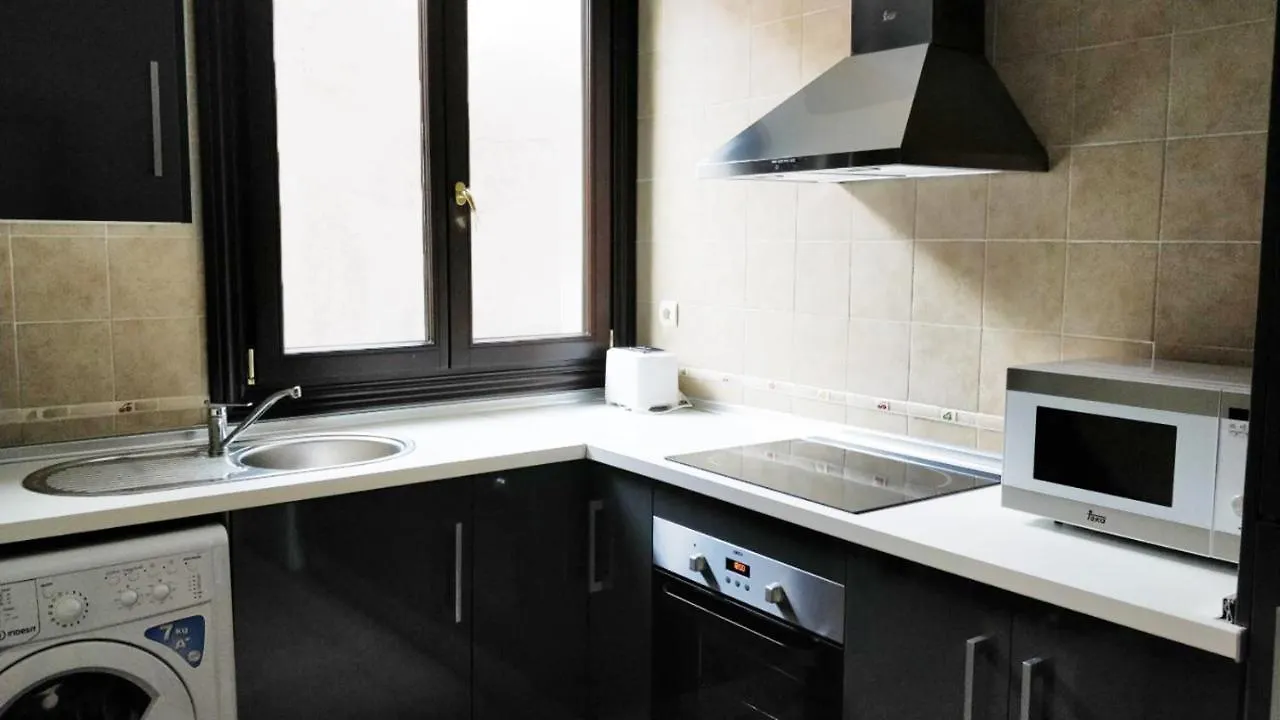 Carreteria Center Apartments Malaga